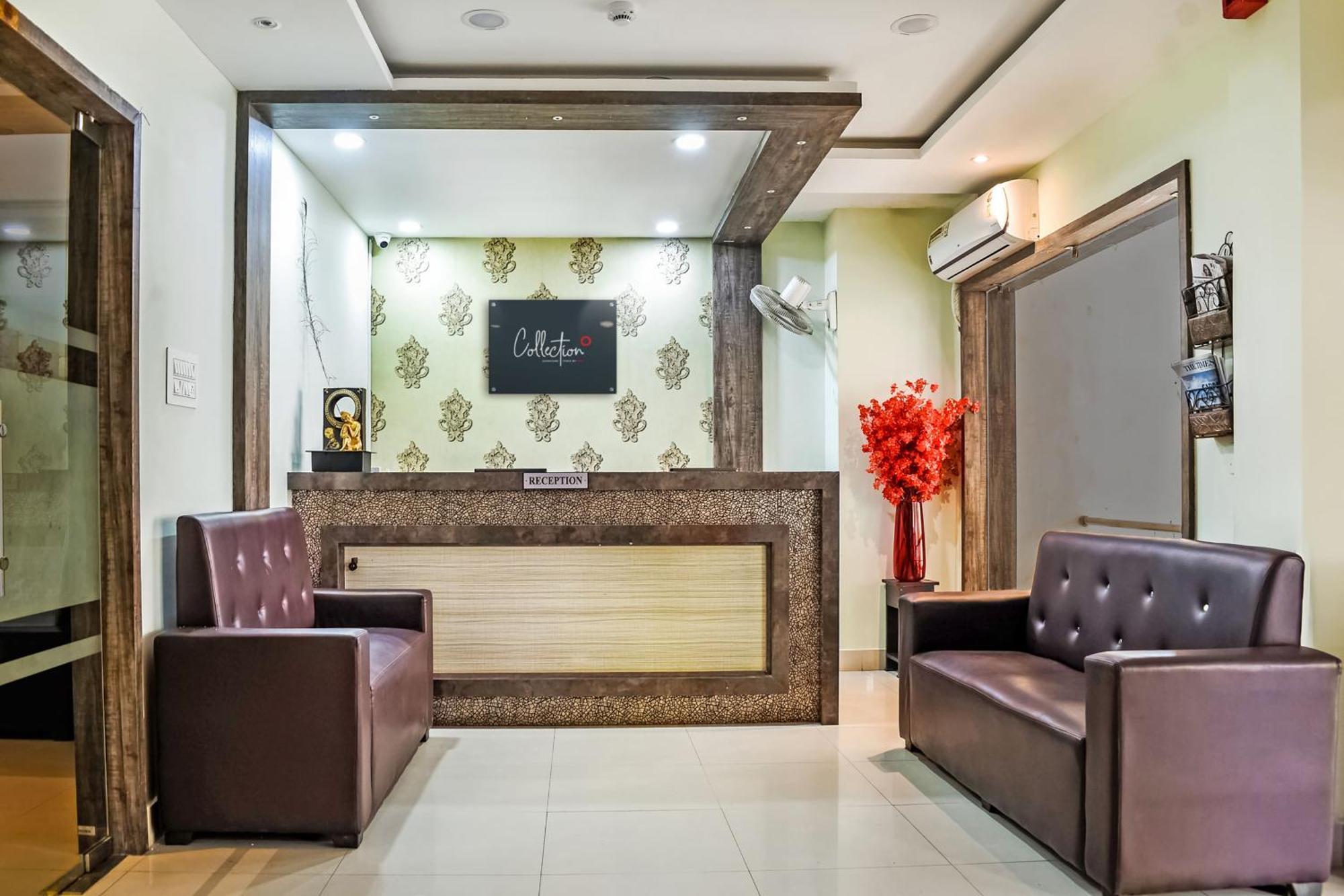 Capital O Jai Adisson Hotel Cuttack Exterior foto